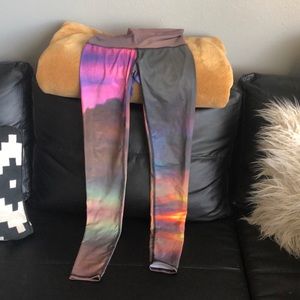 Awesome Teeki Yoga Pants Barely Worn!